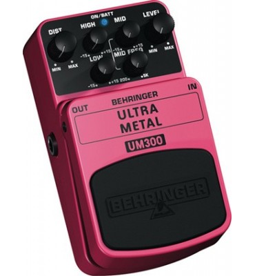 BEHRINGER - UM300 ULTRA...